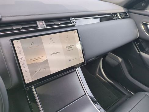 New 2026 Land Rover Range Rover Velar Dynamic SE AWD/4WD image 11