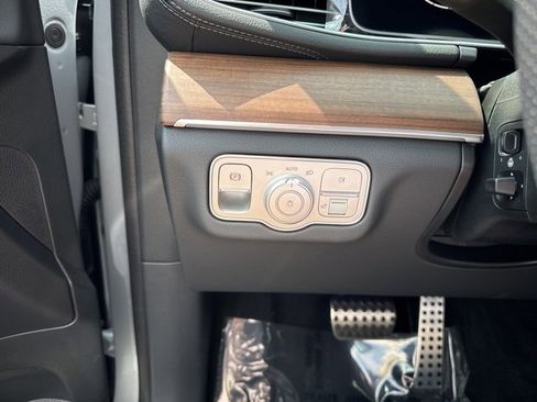 New 2025 Mercedes-Benz GLS 450 4MATIC image 25