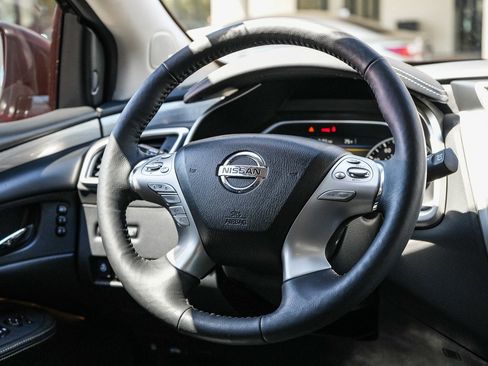 Used 2018 Nissan Murano SL w/ Cargo Package FWD image 14