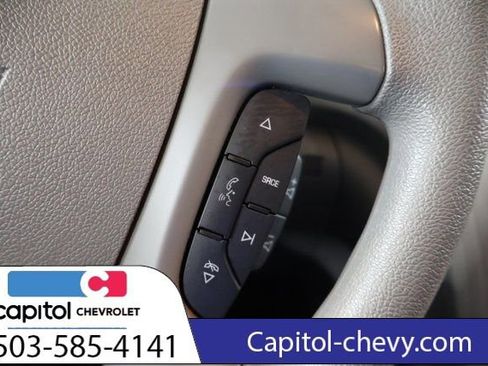 Used 2017 Chevrolet Traverse LS FWD image 19