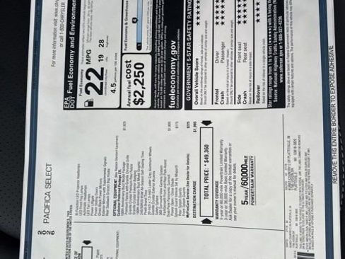 New 2026 Chrysler Pacifica Select image 13