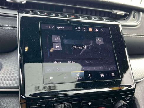 Certified 2023 Jeep Grand Cherokee Altitude image 33