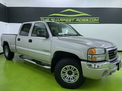 Used 2004 GMC Sierra 2500 SLT w/ Skid Plate Package
