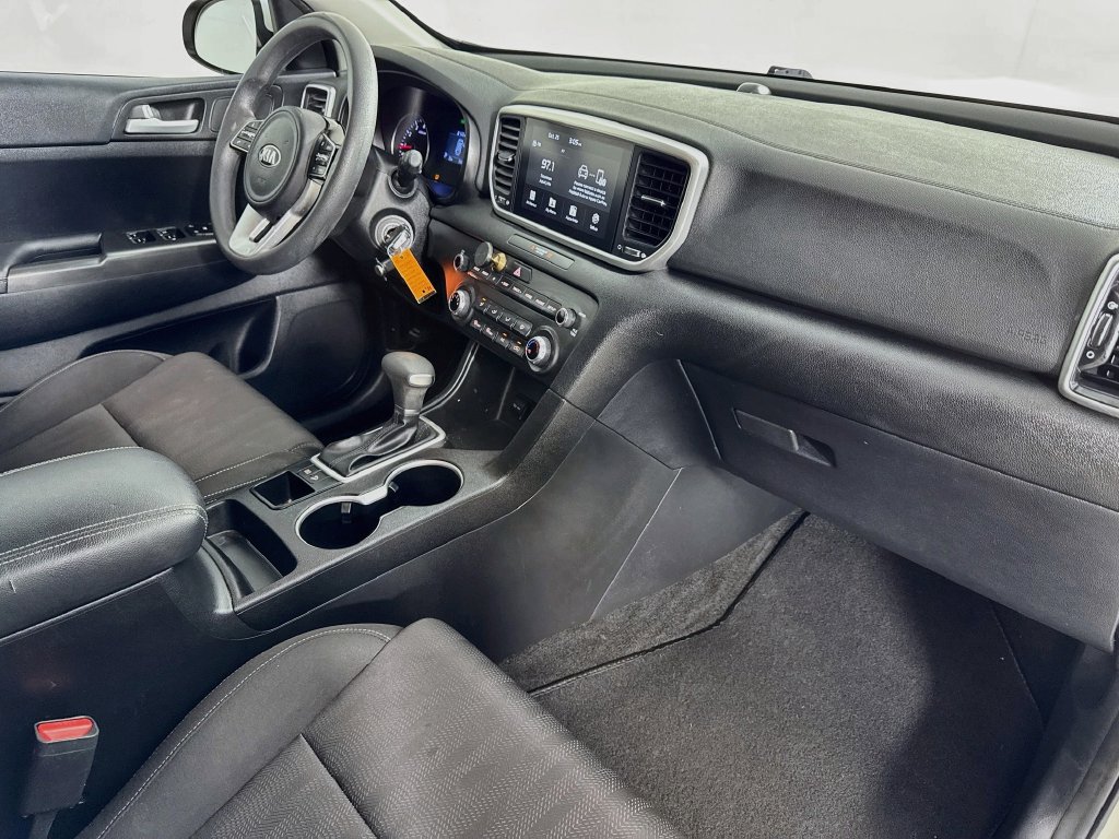 Used 2022 Kia Sportage LX FWD image 34