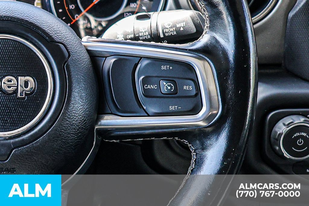 Used 2021 Jeep Wrangler Unlimited Sahara w/ Uconnect 4C Nav & Sound Group AWD/4WD image 33