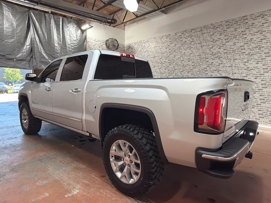 Used 2018 GMC Sierra 1500 SLT AWD/4WD image 5