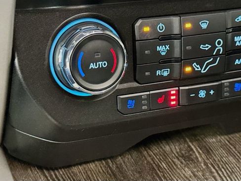 Used 2021 Ford F350 Lariat w/ Lariat Ultimate Package image 20