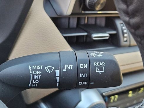 Used 2025 Toyota RAV4 XLE Premium image 17