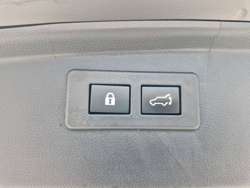 Used 2023 Subaru Outback Limited XT AWD/4WD image 11