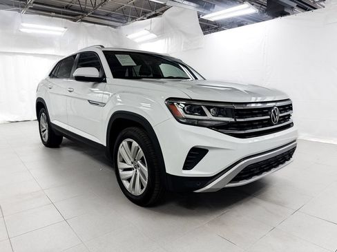 Used 2023 Volkswagen Atlas Cross Sport SE AWD/4WD image 8