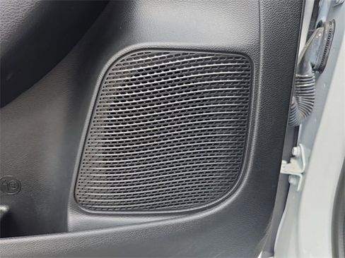 Certified 2024 Chrysler Pacifica Touring image 16