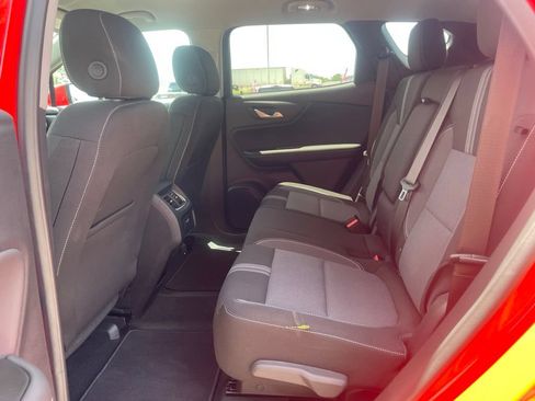 Used 2026 Chevrolet Blazer LT FWD image 13