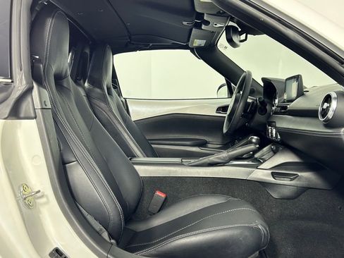 Used 2023 MAZDA MX-5 Miata Grand Touring w/ Weather Package image 14