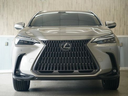 Used 2024 Lexus NX 350h AWD w/ Vision Package image 3