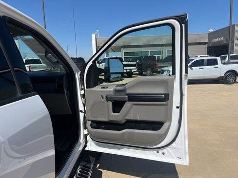 Used 2020 Ford F250 XLT w/ XLT Premium Package image 33