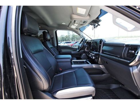 Certified 2024 Ford F350 Lariat w/ Lariat Ultimate Package AWD/4WD image 28
