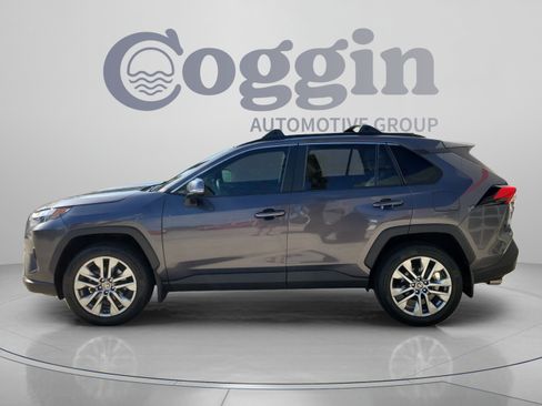 Used 2024 Toyota RAV4 XLE Premium FWD image 2