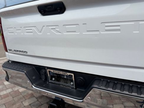Used 2024 Chevrolet Silverado 2500 W/T w/ WT Convenience Package RWD image 23