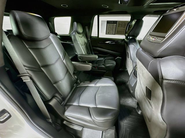 Used 2018 Cadillac Escalade Platinum AWD/4WD image 36