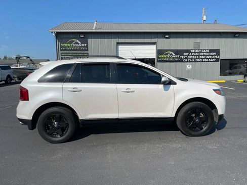Used 2014 Ford Edge SEL w/ Equipment Group 205A AWD/4WD image 8