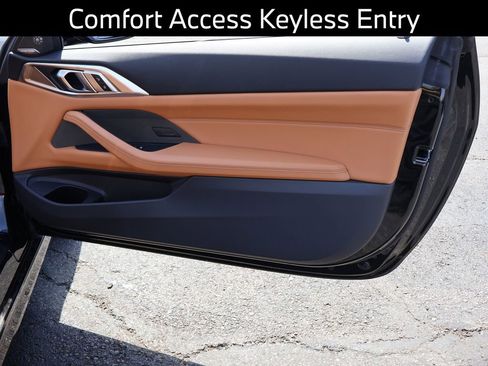 Certified 2024 BMW 430i xDrive Convertible w/ Convenience Package image 11