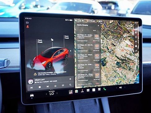 Used 2023 Tesla Model 3 Standard Range RWD image 32