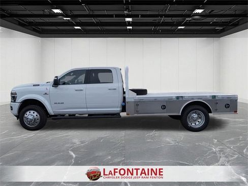 New 2026 RAM 5500 Tradesman w/ Laramie Trim Package image 2