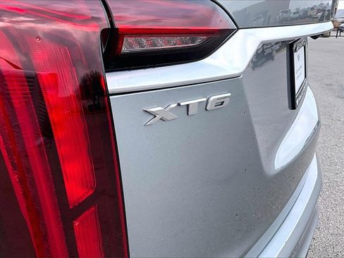 Certified 2025 Cadillac XT6 Premium Luxury image 32