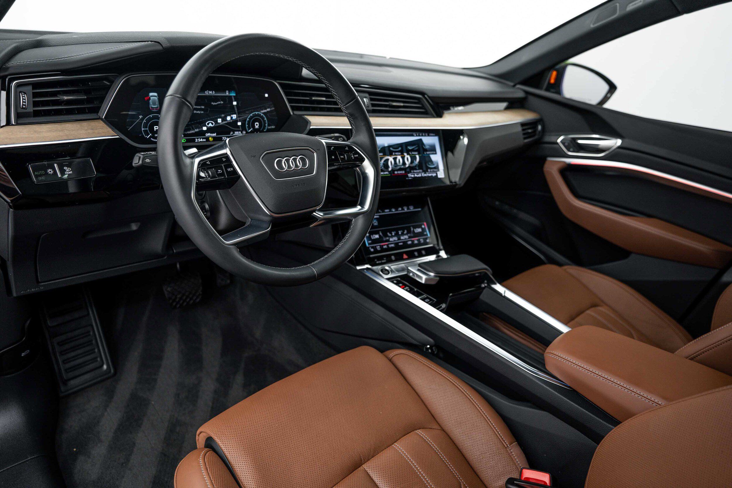 Certified 2024 Audi Q8 e-tron Prestige w/ Prestige Package AWD/4WD image 9