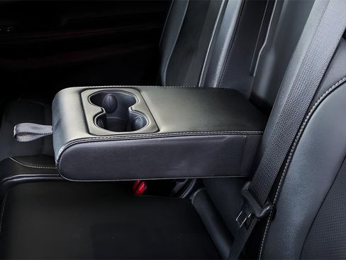 Used 2024 Jeep Grand Cherokee L Laredo image 50