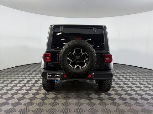 Used 2023 Jeep Wrangler Unlimited Rubicon 4xe AWD/4WD image 7