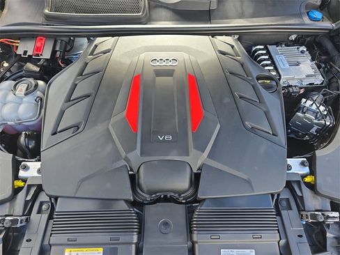 Used 2023 Audi SQ8 Prestige image 34