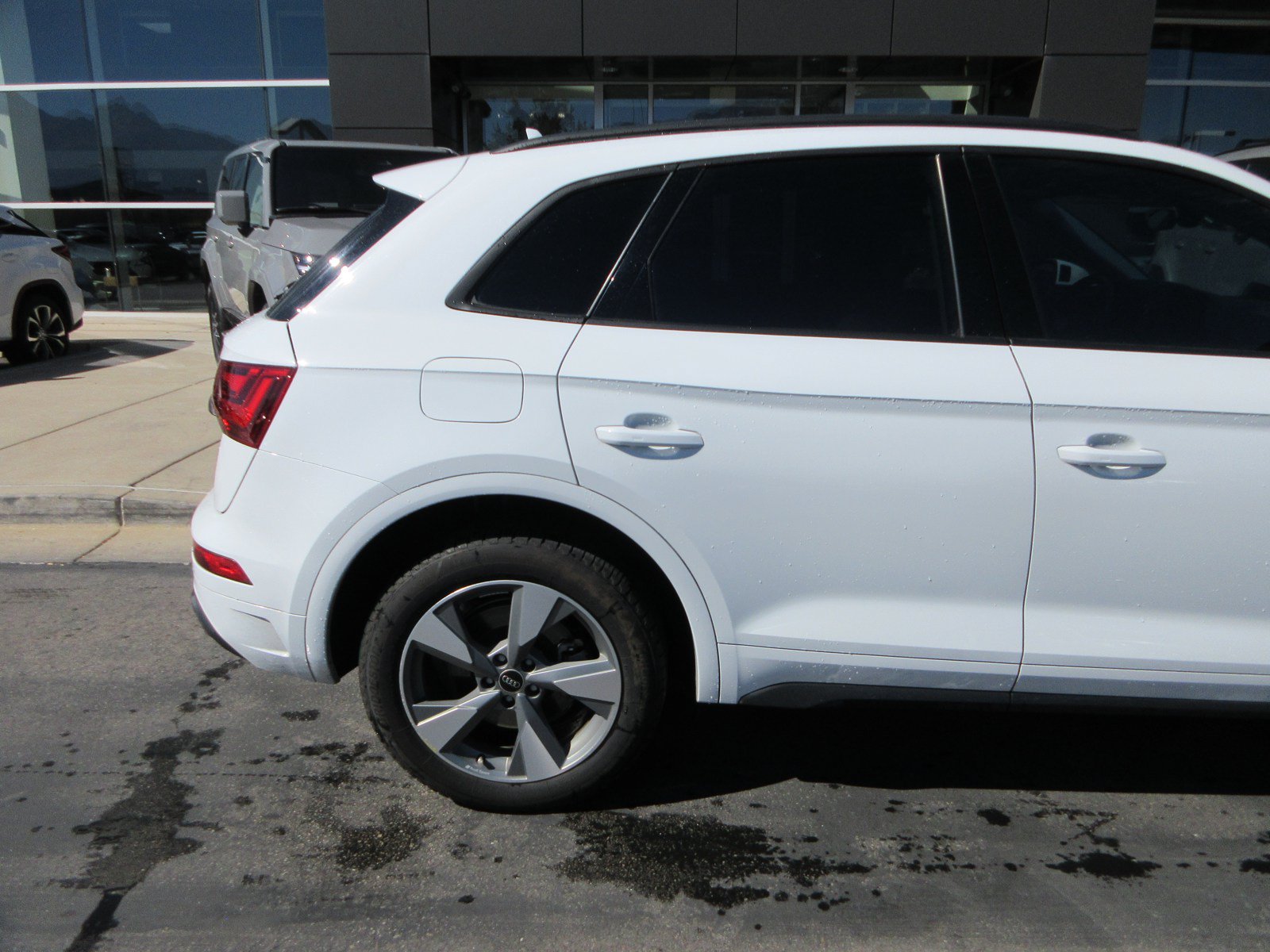 Used 2024 Audi Q5 2.0T Premium Plus AWD/4WD image 11