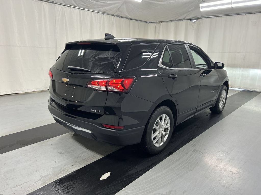 Certified 2024 Chevrolet Equinox LT AWD/4WD image 2