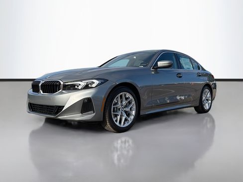 New 2026 BMW 330i xDrive Sedan w/ Convenience Package image 7