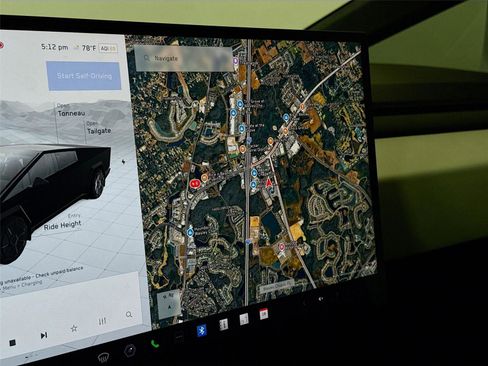 Used 2024 Tesla Cybertruck AWD Crew Cab image 8