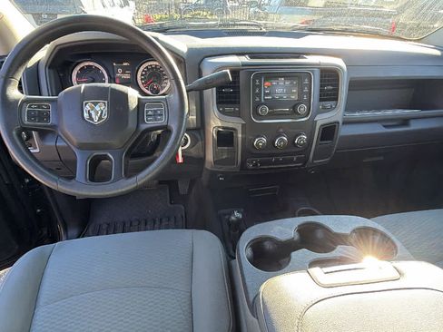 Used 2018 RAM 2500 Tradesman w/ Chrome Appearance Group image 18