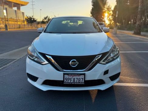 Used 2016 Nissan Sentra S FWD image 4