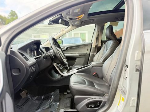 Used 2015 Volvo XC60 T6 Platinum AWD/4WD image 10