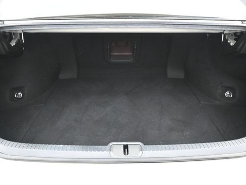 Used 2019 Lexus ES 300h w/ Premium Package FWD image 25