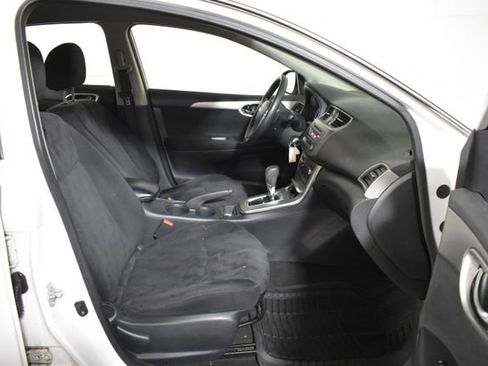 Used 2013 Nissan Sentra SV image 27