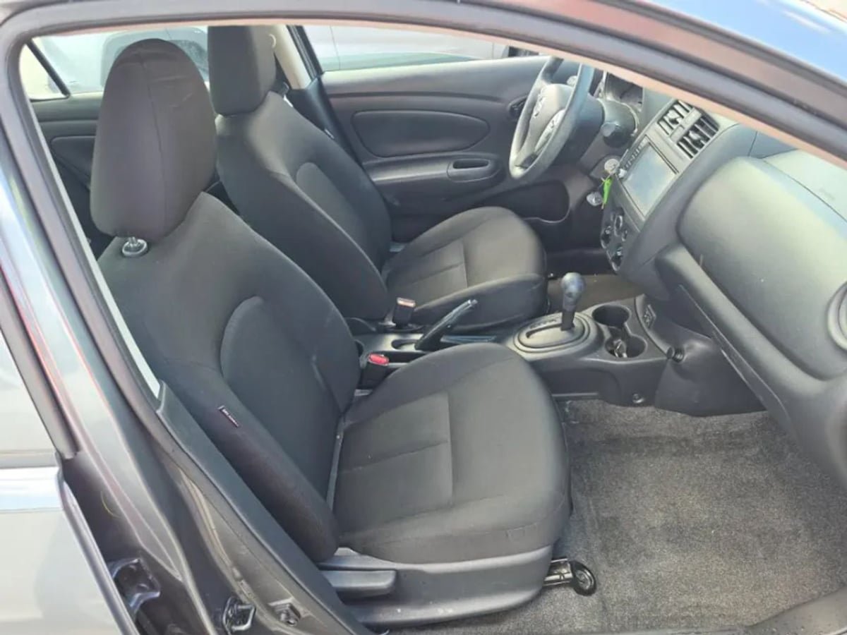 Used 2019 Nissan Versa S Plus FWD image 7
