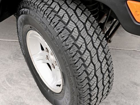Used 2005 Jeep Wrangler Sport AWD/4WD image 30