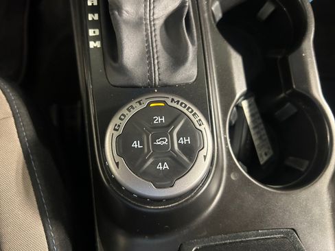 Used 2022 Ford Bronco Wildtrak AWD/4WD image 15