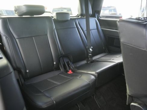 Used 2019 Ford Expedition XLT w/ Equipment Group 202A image 15