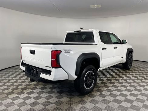 New 2025 Toyota Tacoma TRD Off-Road w/ TRD Off Road Upgrade Package image 18