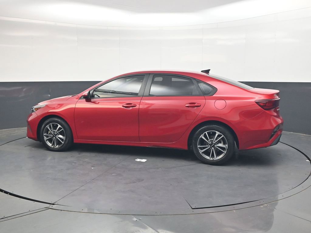 Used 2023 Kia Forte LXS FWD image 7