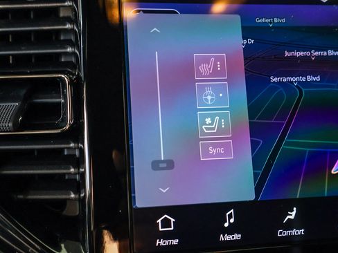 Used 2022 Dodge Durango SRT w/ Premium Interior Group image 6