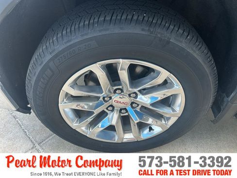 Certified 2020 GMC Sierra 1500 SLT w/ SLT Premium Package AWD/4WD image 9