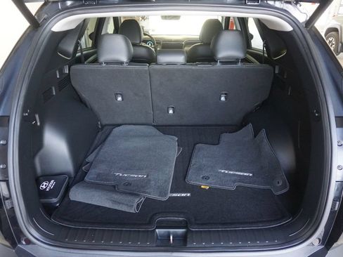 Used 2024 Hyundai Tucson Limited FWD image 20